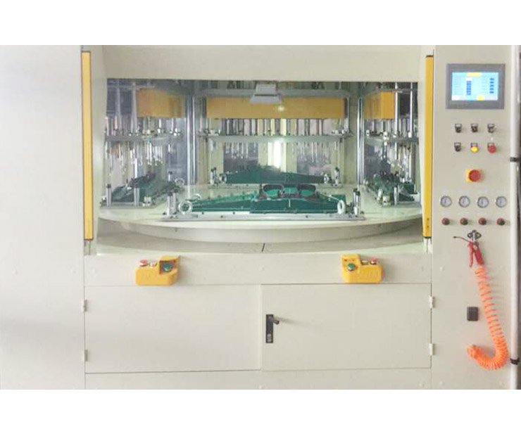 Hot Riveting Welding Equipment-173